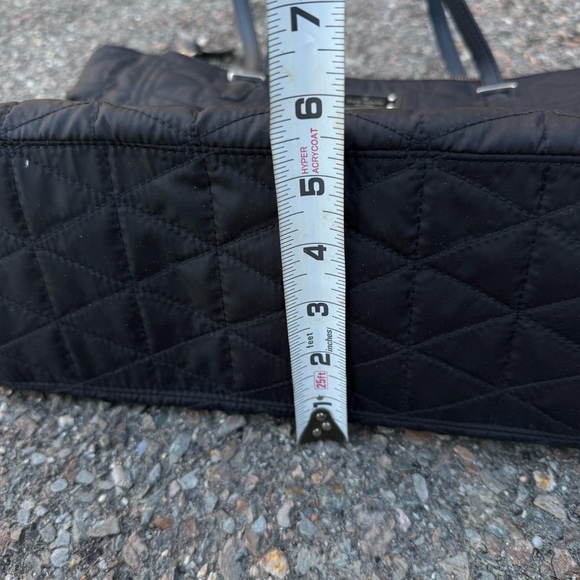 Kate Spade New York Wilson Road Tote Bag Quilted Talya Large Black EUC Shoulder - Picture 11 of 11